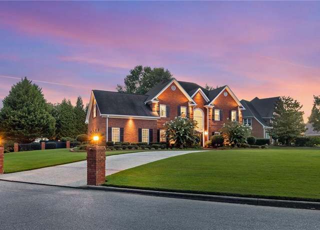 Property at 6310 Buckingham Pl, Cumming, GA 30040, 5 beds, 3.5 baths