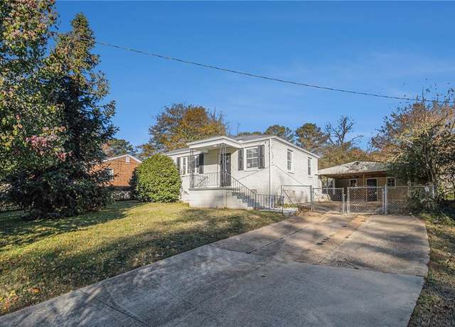 Property at 2631 Godfrey Dr NW, Atlanta, GA 30318, 3 beds, 1 bath