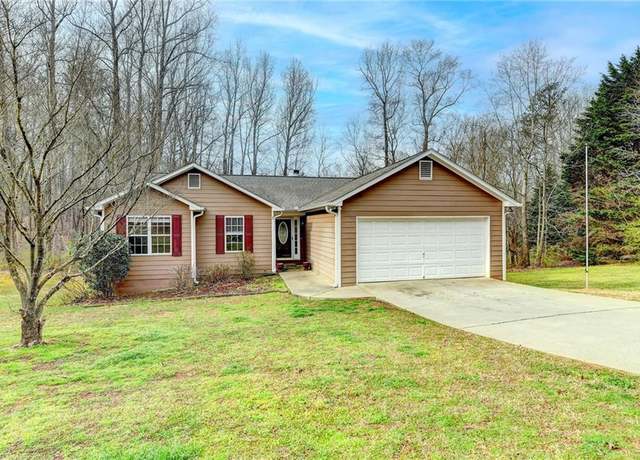 Property at 601 Stoneview Dr, Hoschton, GA 30548, 3 beds, 3 baths