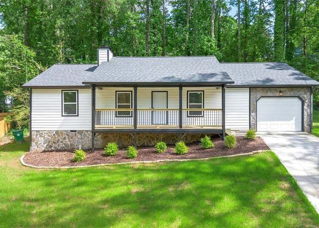 Property at 4043 Chedworth Way, Stone Mountain, GA 30083, 3 beds, 2 baths