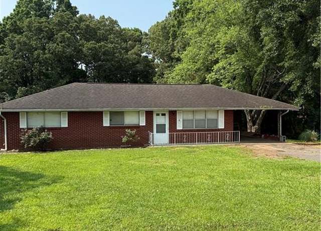 Property at 8 Beechwood Dr, Cartersville, GA 30120, 3 beds, 1.5 baths