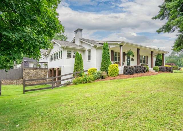 Property at 4067 Mason Creek Rd, Winston, GA 30187, 7 beds, 4 baths