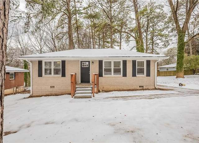 Property at 29 Oak Dr SW, Atlanta, GA 30354, 3 beds, 1 bath