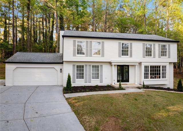 Property at 220 Hobnail Ct SE, Marietta, GA 30067, 4 beds, 2.5 baths