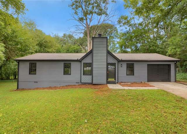 Property at 3764 Summit View Ln, Snellville, GA 30039, 3 beds, 2 baths
