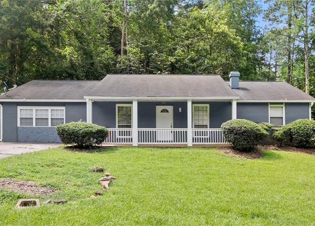 Property at 3823 Chimney Ridge Ct, Ellenwood, GA 30294, 4 beds, 2 baths