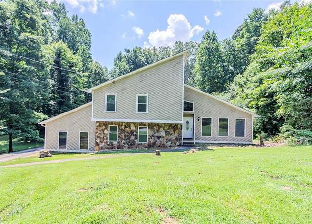 Property at 717 Raven Springs Trl, Stone Mountain, GA 30087, 3 beds, 2.5 baths