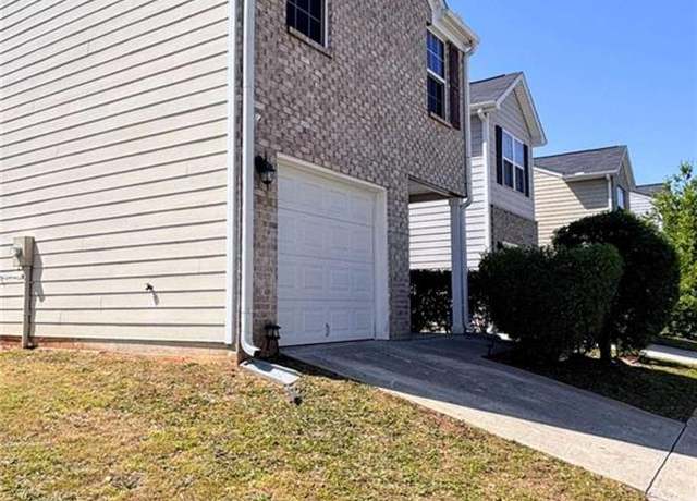 Property at 2089 Belmont Cir, Conyers, GA 30012, 3 beds, 2.5 baths