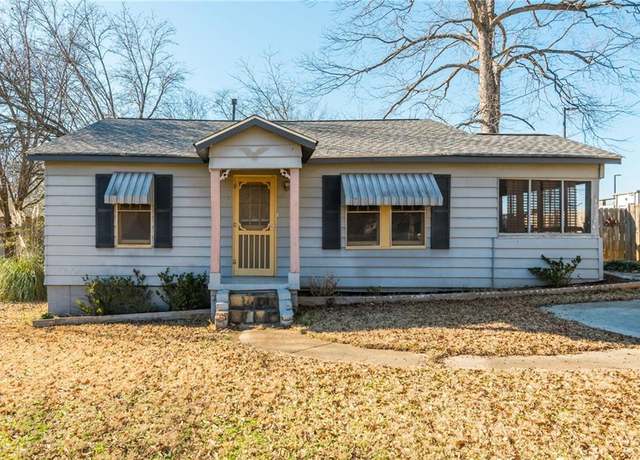 Property at 4471 Gibson Pl, Acworth, GA 30101, 2 beds, 1 bath