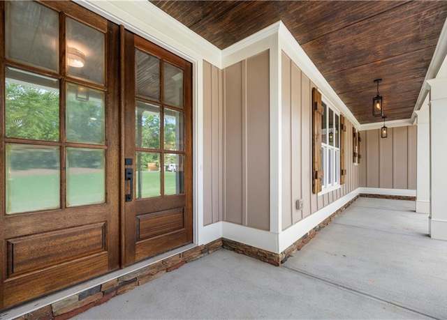 Property at 4786 Conns Creek Rd, Ball Ground, GA 30107, 4 beds, 3 baths