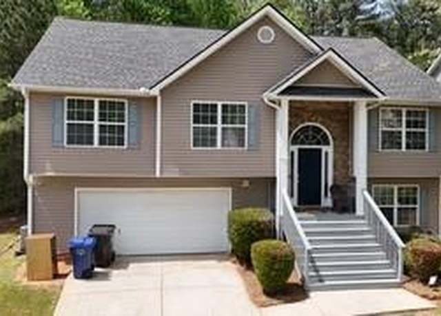 Property at 4175 Round Stone Dr, Snellville, GA 30039, 4 beds, 2 baths