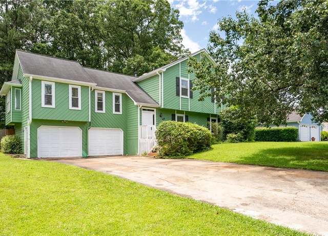 Property at 936 Tyrell Dr, Austell, GA 30106, 5 beds, 3 baths