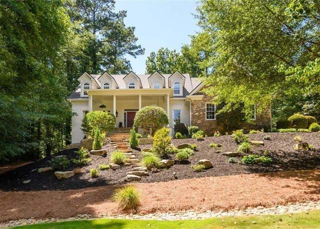 Property at 720 Buttercup Trce, Johns Creek, GA 30022, 5 beds, 4.5 baths