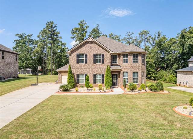 Property at 2328 Braunsroth Ln, Hampton, GA 30228, 5 beds, 3 baths