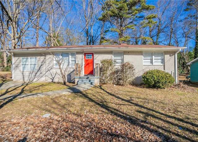 Property at 454 Oak Dr SE, Atlanta, GA 30354, 4 beds, 2 baths