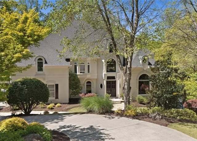 Property at 960 Tiverton Ln, Alpharetta, GA 30022, 6 beds, 7.5 baths