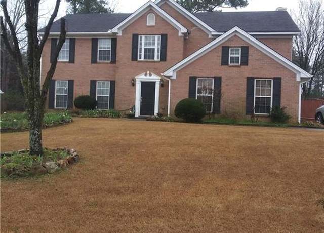 Property at 415 Madison Chase Dr, Lawrenceville, GA 30062, 4 beds, 2.5 baths