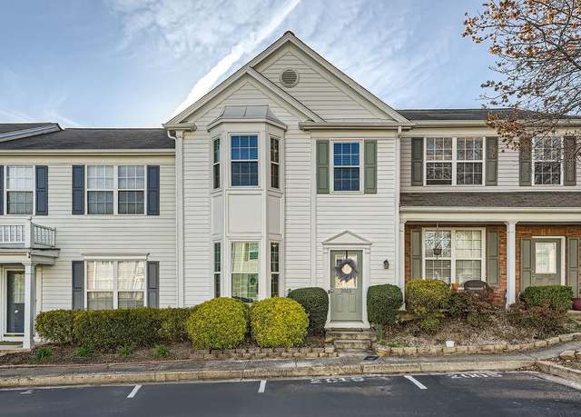 Property at 2015 Kilmington Sq, Alpharetta, GA 30009, 2 beds, 2.5 baths