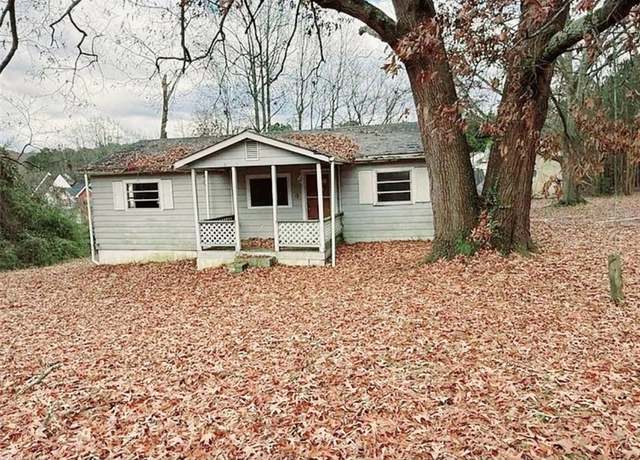 Property at 1099 Warren Dr, Riverdale, GA 30296, 3 beds, 2 baths