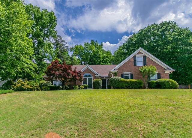 Property at 2950 Camary Place Dr SE, Conyers, GA 30094, 3 beds, 2 baths