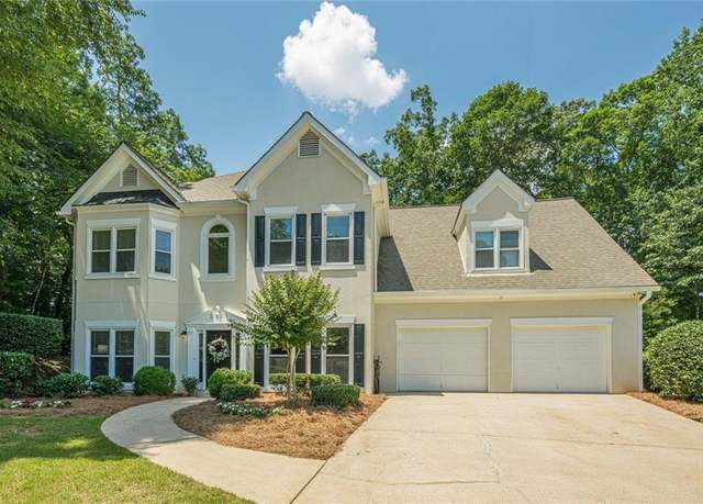 Property at 3275 Cherry Oak Ln, Cumming, GA 30041, 5 beds, 2.5 baths