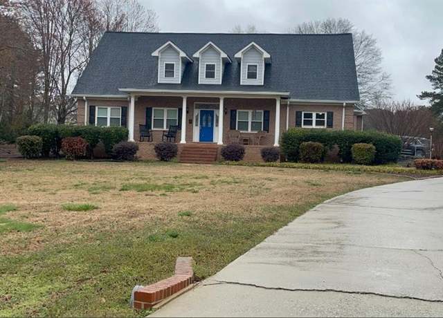 Property at 185 Red Maple Dr, Hampton, GA 30228, 3 beds, 2.5 baths