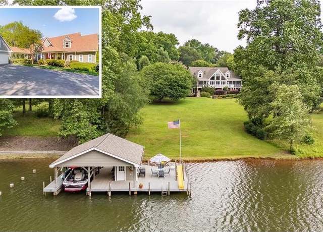 Property at 1126 Shoreline Dr, Jefferson, GA 30549, 6 beds, 5.5 baths