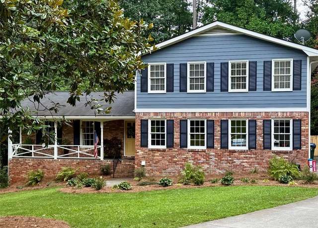 Property at 255 Jade Cove Cir, Roswell, GA 30075, 3 beds, 2.5 baths