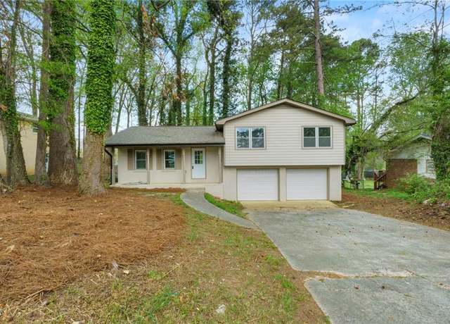 Property at 3309 Poplar Dr, Lawrenceville, GA 30044, 3 beds, 2 baths