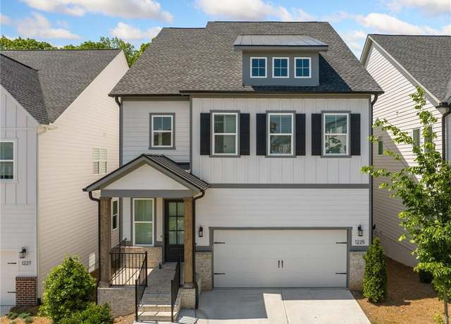 Property at 1225 Westshore Dr, Cumming, GA 30041, 5 beds, 4 baths