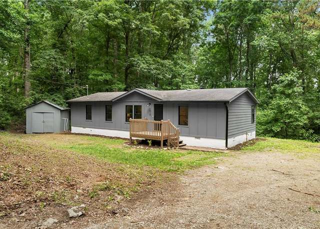 Property at 1010 Martin Ln, Canton, GA 30114, 3 beds, 2 baths