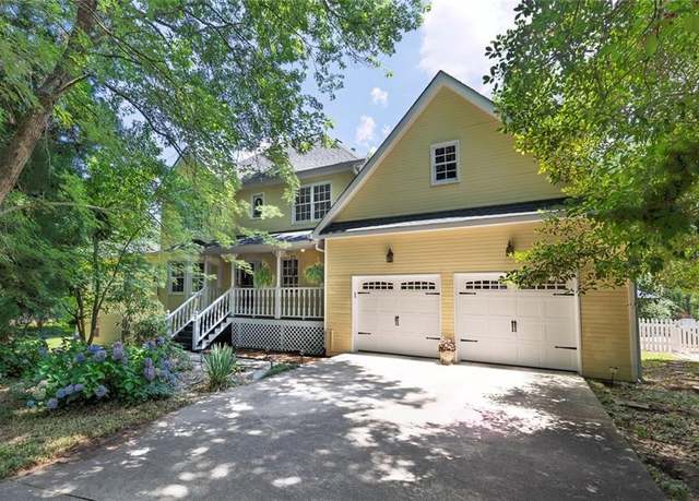 Property at 6380 Concord Rd, Cumming, GA 30028, 4 beds, 3.5 baths