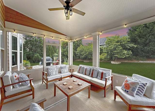 Property at 4769 Moon Hollow Ct, Buford, GA 30519, 5 beds, 3 baths