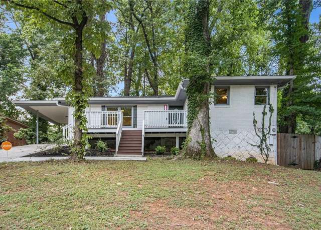 Property at 1428 David Cir, Decatur, GA 30032, 3 beds, 2 baths