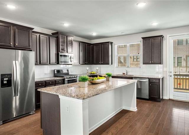 Property at 4358 White Spruce Aly, Doraville, GA 30360, 4 beds, 3.5 baths