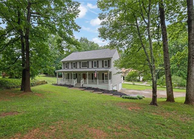 Property at 1925 Stonewyck Ct, Cumming, GA 30041, 4 beds, 2.5 baths