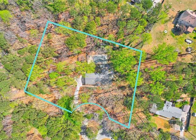 Property at 730 Ponderosa Ct, Fayetteville, GA 30214, 4 beds, 3.5 baths