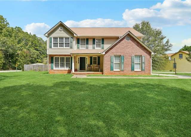 Property at 9334 Woodsboro Ct, Jonesboro, GA 30236, 4 beds, 2.5 baths