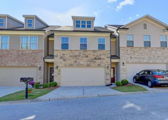 Property at 3082 Cedar Glade Ln NE, Buford, GA 30519, 3 beds, 2.5 baths