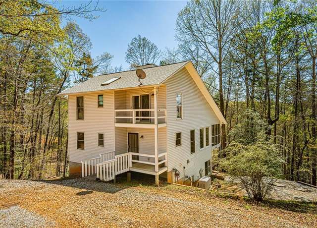 Property at 227 River Ridge Rd S, Dahlonega, GA 30533, 3 beds, 2 baths