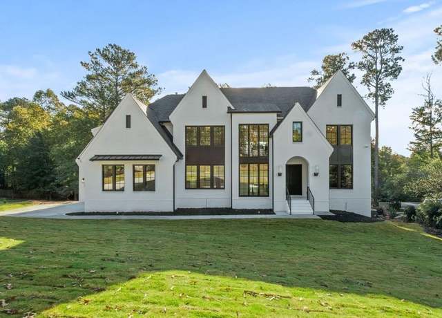 Property at 584 Indian Hills Pkwy, Marietta, GA 30068, 5 beds, 5 baths
