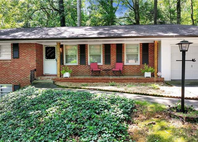 Property at 5582 Brady Dr, Stone Mountain, GA 30087, 3 beds, 2 baths