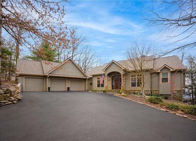 Property at 132 Sanderlin Mountain Dr S, Big Canoe, GA 30143, 4 beds, 3.5 baths