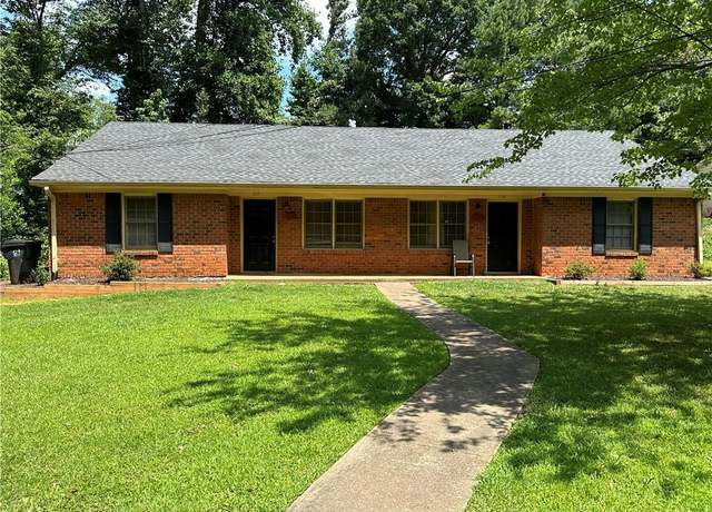 Property at 717 Jackson Park Ln, Suwanee, GA 30024, 4 beds, 4 baths