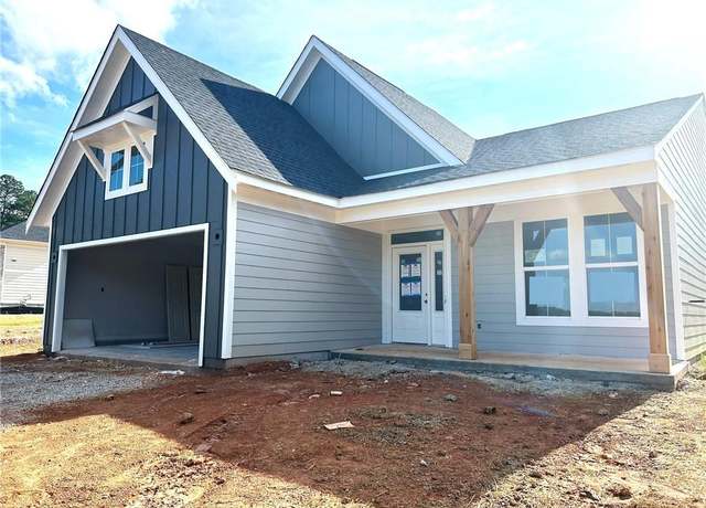 Property at 33 Cambridge Ln, Dallas, GA 30157, 3 beds, 2 baths