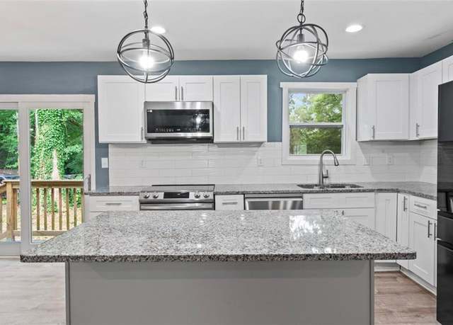 Property at 4339 Rushmore Pl, Forest Park, GA 30297, 4 beds, 2.5 baths