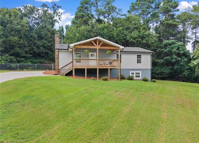 Property at 4333 Bryant Quarter Rd, Gillsville, GA 30543, 3 beds, 2 baths