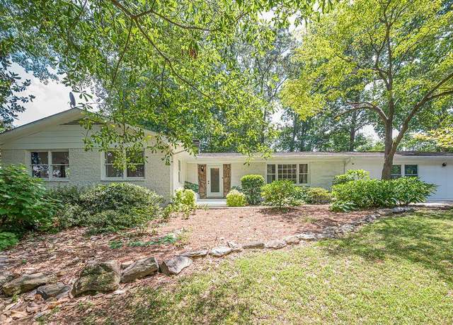 Property at 246 Plantation Rd, Smyrna, GA 30082, 4 beds, 3 baths