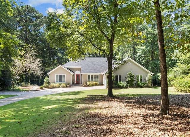 Property at 118 Whitfield Run Run, Peachtree City, GA 30269, 4 beds, 3.5 baths