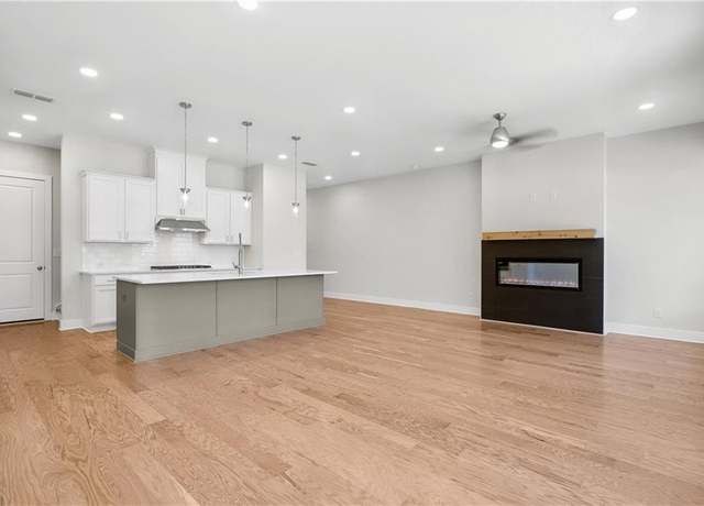 Property at 2572 Silver Star Dr NE, Marietta, GA 30066, 4 beds, 3.5 baths